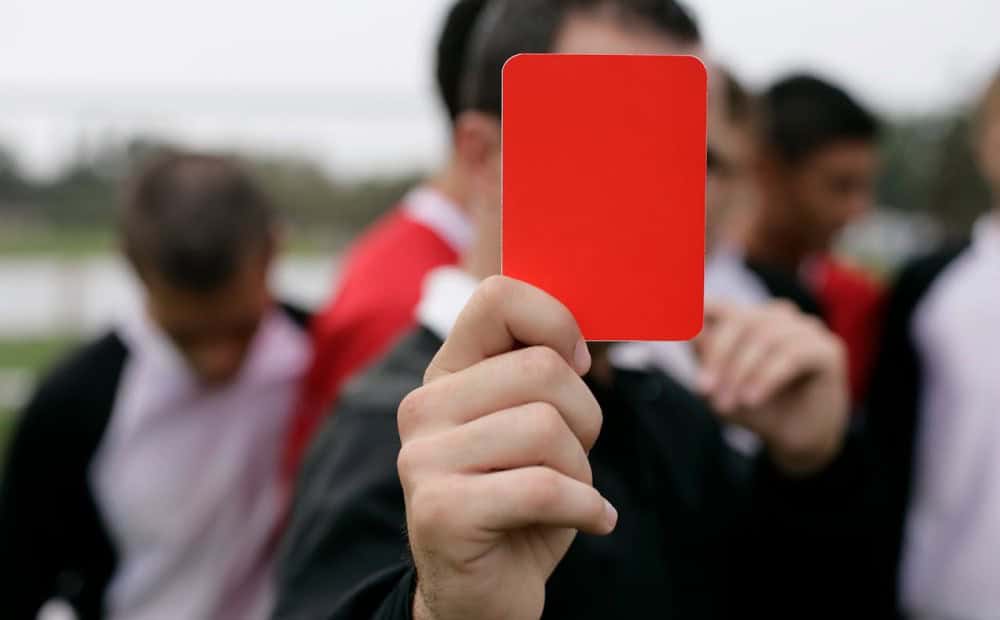 Kèo thẻ phạt là gì và cách bắt kèo thực chiến hiệu quả